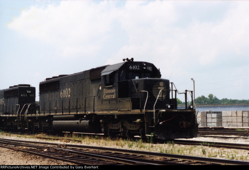 IC SD40-2 #6102 - Illinois Central